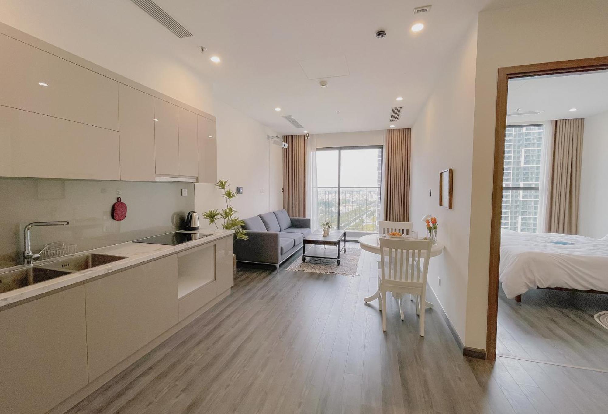 Căn hộ Deluxe 1-bedroom And 1-living Free Gym Hà Nội